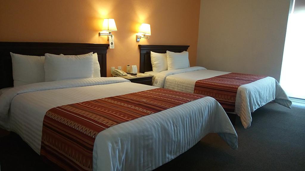 ספופן Hg Hotel מראה חיצוני תמונה