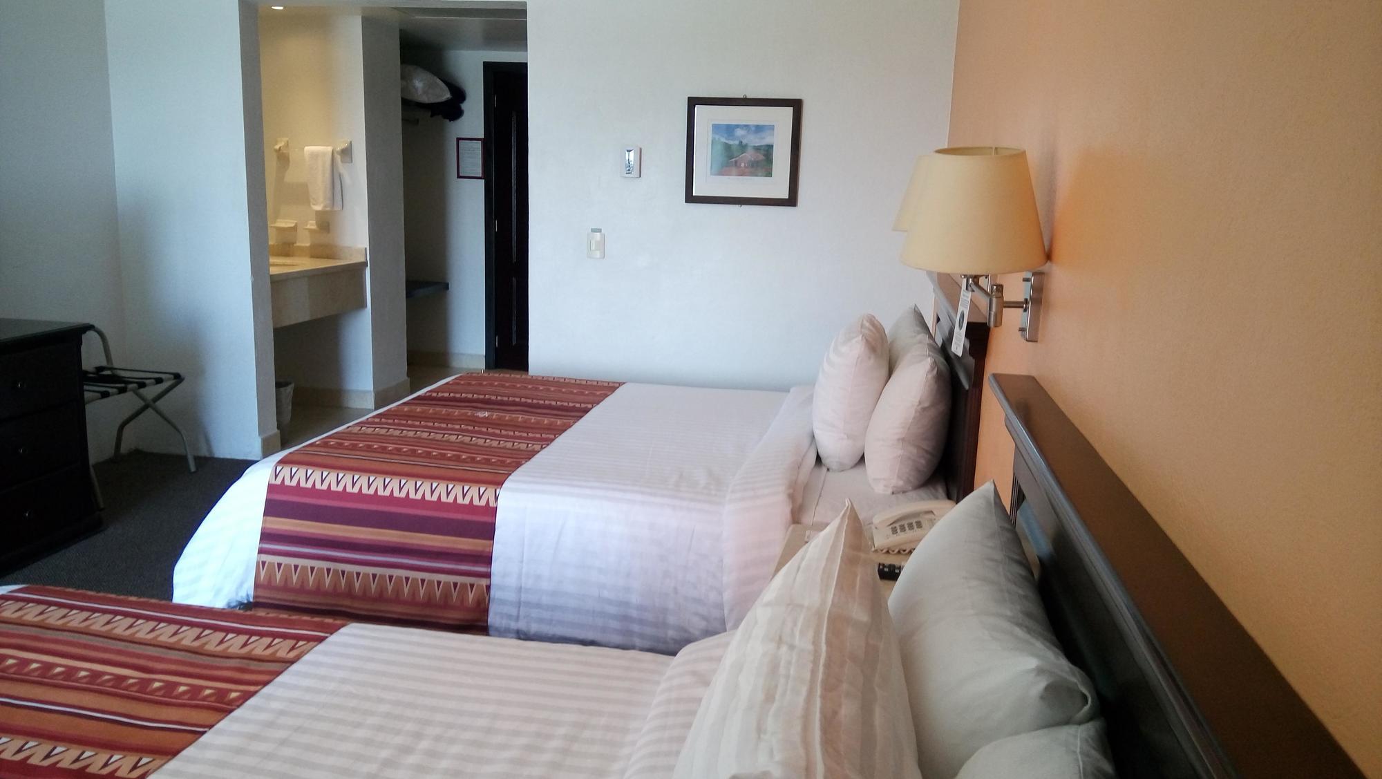 ספופן Hg Hotel מראה חיצוני תמונה