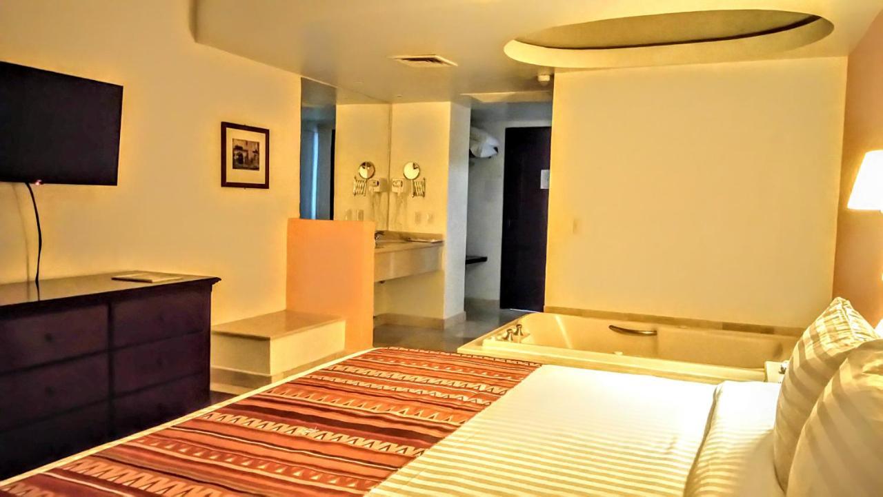 ספופן Hg Hotel מראה חיצוני תמונה